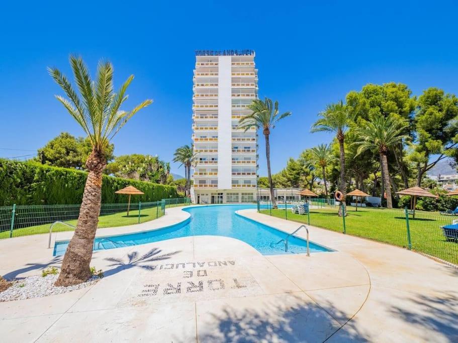 Estudio Torre De Andalucia ماربيا المظهر الخارجي الصورة
